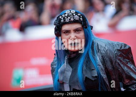 Loredana Bertè assiste au tapis rouge du film 'la Famiglia Addams' lors du festival Alice nella Città sur 20 octobre 2019 à Rome, Italie. Assiste au tapis rouge du film 'la Famiglia Addams' lors du festival Alice nella Città sur 20 octobre 2019 à Rome, Italie. (Photo de Mauro Fagiani/NurPhoto) Banque D'Images