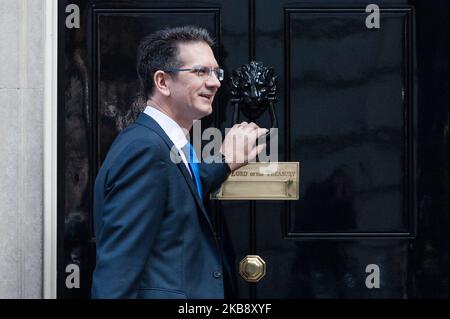 Le député Steve Baker arrive à Downing Street alors que des membres du Groupe européen de recherche (GRE) rencontrent le Premier ministre Boris Johnson le 22 octobre 2019 à Londres, en Angleterre. Aujourd'hui, les députés de la Chambre des communes débattent et votent sur le projet de loi sur l'Accord de retrait de l'Union européenne, connu sous le nom de deuxième lecture et sur la motion de programme du projet de Boris Johnson visant à achever la législation sur le Brexit dans les trois jours. (Photo de Wiktor Szymanowicz/NurPhoto) Banque D'Images