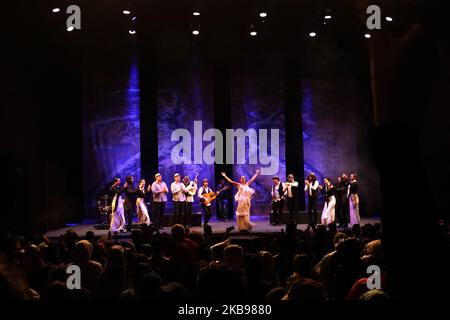 Sara Baras, âgée de 48 ans, est une danseuse et chorégraphe espagnole de flamenco qui interprète sa danse lors de son spectacle 'Sombras' dans le cadre du Festival international Cervantino 47th à Alhondiga de Granaditas on 25 octobre 2019 à Guanajuato, Mexique (photo d'Eyepix/NurPhoto) Banque D'Images