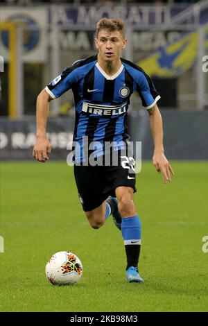 Nicolo' Barella du FC Internazionale en action pendant la série Un match entre le FC Internazionale et Parme Calcio au Stadio Giuseppe Meazza sur 26 octobre 2019 à Milan, Italie. (Photo de Giuseppe Cottini/NurPhoto) Banque D'Images