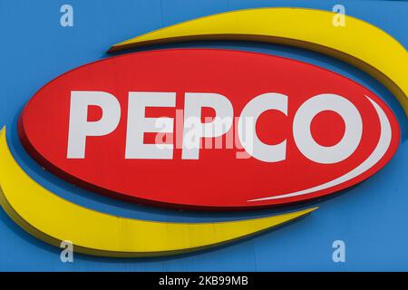 Le logo du magasin Pepco est visible à Gdansk, en Pologne, le 26 octobre 2019, sur le mur du centre commercial Metropolis (photo de Michal Fludra/NurPhoto) Banque D'Images