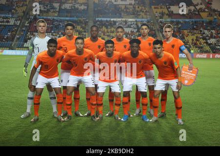 Les pays-Bas ont fait équipe avant le match du Groupe D entre le Japon et les pays-Bas lors de la coupe du monde FIF U-17 Brésil 2019 sur 27 octobre 2019 à Vitoria, Brésil. (Photo de Gilson Borba/NurPhoto) Banque D'Images