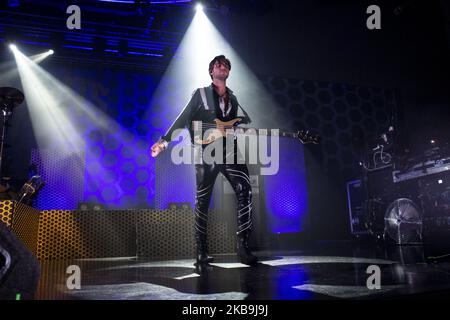 Jed Elliott, du groupe de rock britannique The Struts, se présente à fabrique on 29 octobre 2019 à Milan, en Italie. (Photo de Roberto Finizio/NurPhoto) Banque D'Images