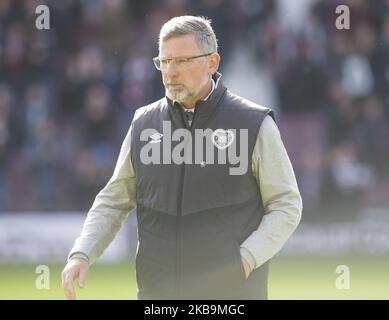 Une photo de fichier datée du 30 mars 2019 montre le gérant de cœurs Craig Levein lors du match de Premiership entre Hearts et Aberdeen au parc Tynecastle sur 30 mars 2019 à Edinbugh, au Royaume-Uni. Craig Levein a été soulagé de ses premières fonctions de gestion d'équipe, Austin MacPhee prendra en charge les affaires de première équipe, sur une base provisoire à compter du 31 octobre 2019. (Photo par Ewan Bootman/NurPhoto) Banque D'Images