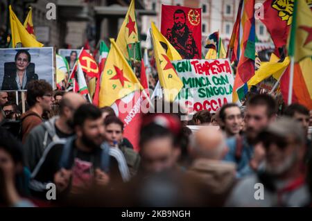 Manifestation nationale à Rome en faveur du peuple kurde, contre l'agression militaire de la Turquie :sur 1 novembre 2019 à Rome, Italie. (Photo par Andrea Ronchini/NurPhoto) Banque D'Images