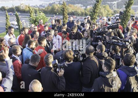 Le ministre turc de la Jeunesse et des Sports Mehmet Muharrem Kasapoglu participe au seul marathon intercontinental au monde, le « Marathon Vodafone 41st d'Istanbul », à Istanbul, en Turquie, sur 03 novembre 2019. (Photo par Emrah Oprukcu/NurPhoto) Banque D'Images