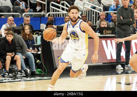 Orlando, Floride, États-Unis, 3 novembre 2022, Les guerriers de l'État d'or gardent Klay Thompson pendant la première moitié au centre Amway. (Crédit photo : Marty Jean-Louis) Banque D'Images