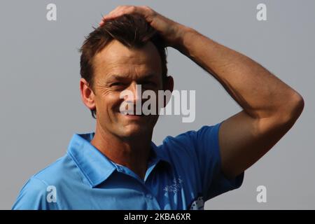 L'ancien grilleur australien Adam Gilchrist sourit lors d'une séance d'entraînement avec des étudiants de la Magician Foundation India (MFI) à Mumbai, Inde, le 06 novembre 2019. (Photo par Himanshu Bhatt/NurPhoto) Banque D'Images