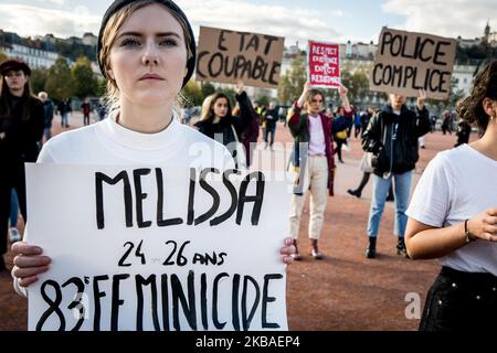 Rassemblement féministe pour dénoncer les 128 féminicides depuis le début de 2019 et l'inaction du gouvernement sur la violence contre les femmes, à Lyon, en France, sur 9 novembre 2019. (Photo de Nicolas Liponne/NurPhoto) Banque D'Images