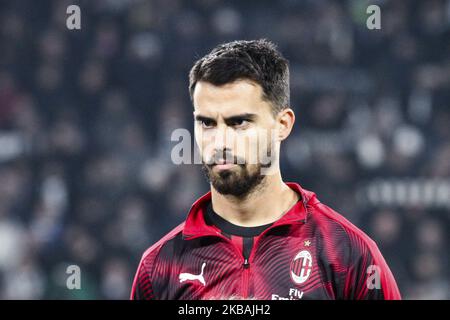 L'avant de Milan Suso (8) regarde pendant le match de football de la série A n.12 JUVENTUS - MILAN sur 10 novembre 2019 au stade Allianz à Turin, Piémont, Italie. (Photo de Matteo Bottanelli/NurPhoto) Banque D'Images