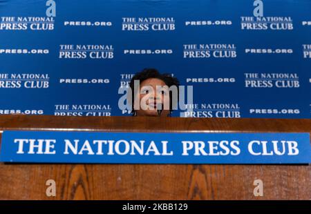 Stacey Abrams, ancien leader démocratique de la Chambre des représentants de la Géorgie, s'adresse aux participants au déjeuner des directeurs du Club national de presse à Washington, D.C., vendredi, 15 novembre 2019.(photo de Cheriss May/NurPhoto) Banque D'Images