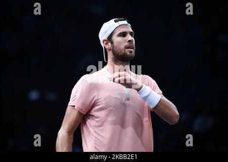 Paris, France. 3 novembre 2022, Karen Khachanov de Russie pendant le Rolex Paris Masters, ATP Masters 1000 tennis Tournament, sur 3 novembre 2022 à l'aréna Accor à Paris, France. Photo de Victor Joly/ABACAPRESS.COM Banque D'Images