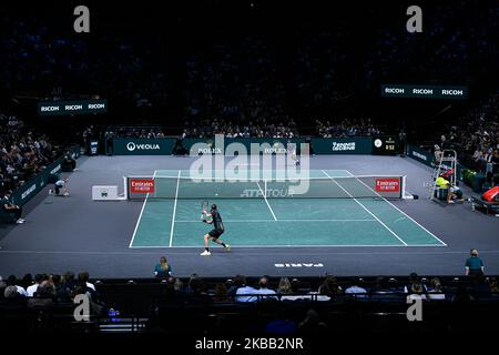 Paris, France. 3 novembre 2022, vue d'ensemble (illustration, atmosphère, vue d'ensemble) avec le terrain lors du Rolex Paris Masters, tournoi ATP Masters 1000 tennis, sur 3 novembre 2022 à l'aréna Accor à Paris, France. Photo de Victor Joly/ABACAPRESS.COM Banque D'Images