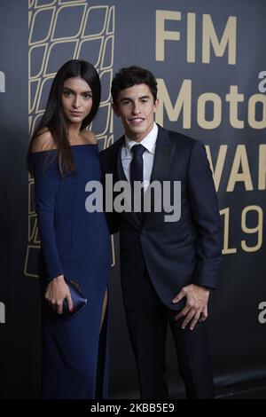 Marc Marquez et sa petite amie Lucia Rivero lors de la cérémonie de remise des prix FIM après le Gran Premio Motul de la Comunitat Valenciana au Palacio de Congresos on 17 novembre 2019 à Valence, Espagne. (Photo de Jose Breton/Pics action/NurPhoto) Banque D'Images