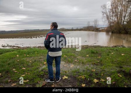 Après des jours de fortes pluies dans le Piémont, plusieurs inondations se sont produites dans les pays voisins d'Alessandria, Piémont, Italie, le 24 novembre 2019. Dans la photo le voisin de Piovera. (Photo de Mauro Ujetto/NurPhoto) Banque D'Images