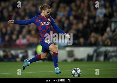 Antoine Griezmann de Barcelone tirasse au but lors du match F de la Ligue des champions de l'UEFA entre le FC Barcelone et Borussia Dortmund au Camp Nou sur 27 novembre 2019 à Barcelone, en Espagne. (Photo de Jose Breton/Pics action/NurPhoto) Banque D'Images