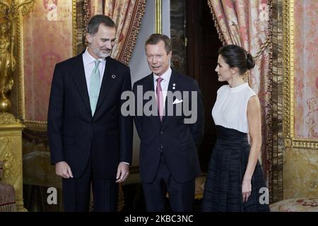 Le roi Felipe IV, la reine Letizia et le grand-duc de Luxembourg, Enrique de Nassau-Weilburg assiste à l'audience du Palais lors du COP25 au Palais Royal de Madrid, Espagne. 02 décembre 2019. (Photo de A. Ware/NurPhoto) Banque D'Images