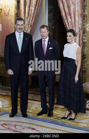 Le roi Felipe IV, la reine Letizia et le grand-duc de Luxembourg, Enrique de Nassau-Weilburg assiste à l'audience du Palais lors du COP25 au Palais Royal de Madrid, Espagne. 02 décembre 2019. (Photo de A. Ware/NurPhoto) Banque D'Images