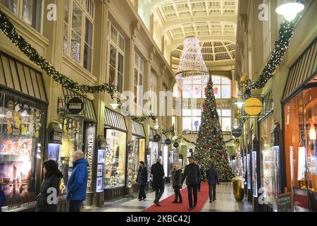 Arbre de Noël dans le passage de Madler à Leipzig, Allemagne. 27 novembre 2019 (photo de Maxym Marusenko/NurPhoto) Banque D'Images