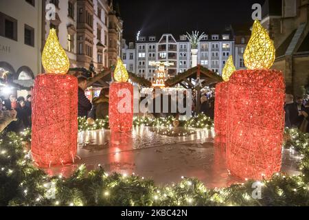 Illuminations de Noël festives dans les rues et places de Leipzig, en Allemagne. 26 novembre 2019 (photo de Maxym Marusenko/NurPhoto) Banque D'Images