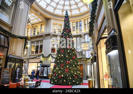 Arbre de Noël dans le passage de Madler à Leipzig, Allemagne. 27 novembre 2019 (photo de Maxym Marusenko/NurPhoto) Banque D'Images