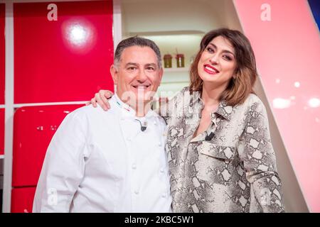 Le chef d'orchestre italien Elisa Isoardi lors de la diffusion télévisée l'''a prova del cuoco'', à Rome, en Italie, sur 4 décembre 2019. (Photo de Mauro Fagiani/NurPhoto) Banque D'Images