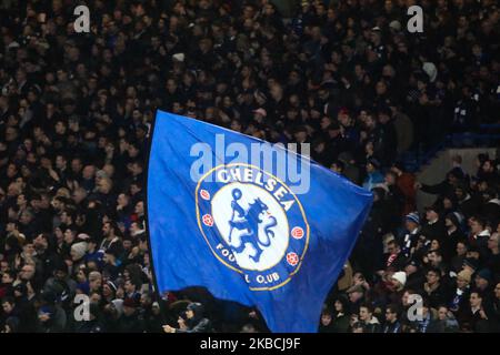 Drapeau de Chelsea lors du match H de l'UEFA Champions League Chelsea FC - Lille OSC, on 10 décembre 2019 à Londres, Grande-Bretagne. (Photo de Jakub Porzycki/NurPhoto) Banque D'Images