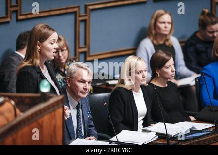 Ministre des Finances, Katri Kulmuni, lors d'une session plénière du Parlement finlandais, le 12 décembre 2019, à Helsinki (Finlande). (Photo par Antti Yrjonen/NurPhoto) Banque D'Images