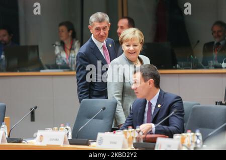 Angela Merkel, chancelière allemande, Andrej Babis, PM de la République tchèque et Pedro Sanchez, Premier ministre espagnol, ont vu leur arrivée et leur conversation avec les dirigeants de l'UE lors de la table ronde au cours de la deuxième journée du Conseil européen - Sommet de l'euro - Réunion des dirigeants de l'UE. Bruxelles, Belgique - 13 décembre 2019 (photo de Nicolas Economou/NurPhoto) Banque D'Images