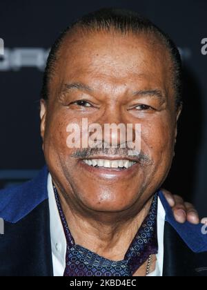 HOLLYWOOD, LOS ANGELES, CALIFORNIE, États-Unis - DÉCEMBRE 16 : l'acteur Billy Dee Williams arrive à la première mondiale de Disney's 'Star Wars: The Rise of Skywalker' qui s'est tenue au El Capitan Theatre sur 16 décembre 2019 à Hollywood, Los Angeles, Californie, États-Unis. (Photo par Xavier Collin/image Press Agency/NurPhoto) Banque D'Images