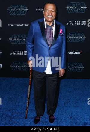 HOLLYWOOD, LOS ANGELES, CALIFORNIE, États-Unis - DÉCEMBRE 16 : l'acteur Billy Dee Williams arrive à la première mondiale de Disney's 'Star Wars: The Rise of Skywalker' qui s'est tenue au El Capitan Theatre sur 16 décembre 2019 à Hollywood, Los Angeles, Californie, États-Unis. (Photo par Xavier Collin/image Press Agency/NurPhoto) Banque D'Images