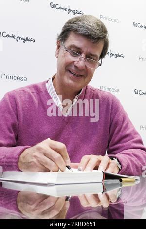 Cayetano Martinez de Irujo signe son livre 'de Cayetana à Cayetano' à Madrid. 17 décembre 2019 Espagne (photo par Oscar Gonzalez/NurPhoto) Banque D'Images