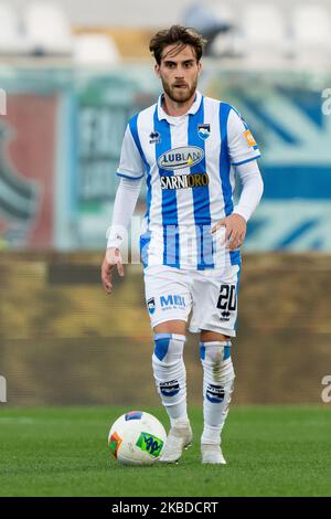 Luca Palmiero de Pescara Calcio 1936 pendant le match de la série italienne B 2019/2020 entre Pescara Calcio 1936 et Trapani Calcio 1905 au Stadio Adriatico Giovanni Cornacchia sur 22 décembre 2019 à Pescara, Italie. (Photo de Danilo Di Giovanni/NurPhoto) Banque D'Images