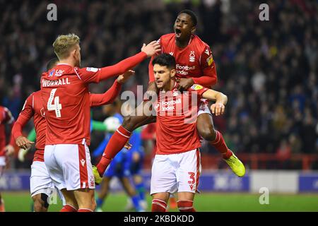 Les Reds fêtent après que Tobias Figueiredo (3) de la forêt de Nottingham a marqué un but pour en faire 1-0 lors du match de championnat de Sky Bet entre la forêt de Nottingham et Wigan Athletic au City Ground, Nottingham, le dimanche 29th décembre 2019. (Photo de Jon Hobley/MI News/NurPhoto) Banque D'Images