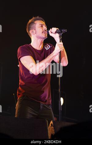 Juan Pedro Martin a.k.a Pucho du groupe espagnol Vetusta Morla se produit sur scène sur 27 décembre 2019 à Madrid, Espagne. (Photo par Oscar Gonzalez/NurPhoto) Banque D'Images