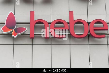 Logo Hebe vu à l'extérieur du centre commercial Galeria Krakowska Shoping. Lundi, 17 décembre 2019, à Cracovie, en Pologne. (Photo par Artur Widak/NurPhoto) Banque D'Images