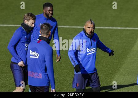 Arturo Vidal pendant la séance d'entraînement à portes ouvertes du FC Barcelone et au stade Johan Cruyff sur 05 janvier 2020 à Barcelone, Espagne. (Photo par Xavier Bonilla/NurPhoto) Banque D'Images