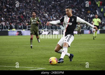 Juventus en avant Cristiano Ronaldo (7) marque son but du faire 4-0 pendant la série Un match de football n.18 Juventus et Cagliari sur 06 janvier 2020 au stade Allianz à Turin, Piémont, Italie. (Photo de Matteo Bottanelli/NurPhoto) Banque D'Images