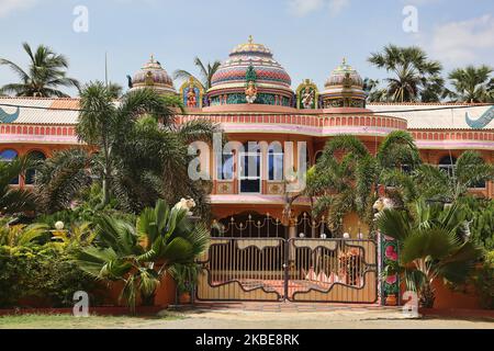 Luxueuse salle de mariage sur le terrain du Amman Kovil (temple d'Amman) à Jaffna, Sri Lanka, le 15 août 2017. (Photo de Creative Touch Imaging Ltd./NurPhoto) Banque D'Images