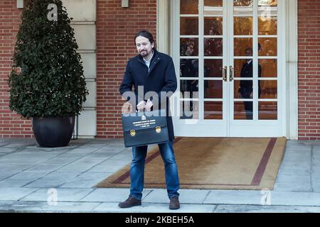 Pablo Iglesias, vice-Premier ministre espagnol pour les droits sociaux et le développement durable, assiste à la première réunion du nouveau gouvernement à Madrid (Espagne) sur 14 janvier 2020 (photo d'Oscar Gonzalez/NurPhoto) Banque D'Images