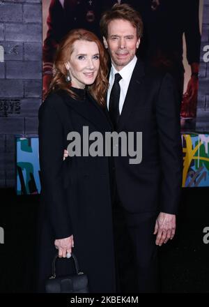 HOLLYWOOD, LOS ANGELES, CALIFORNIE, États-Unis - JANVIER 14 : Linda Bruckheimer et Jerry Bruckheimer arrivent à la première de Columbia Pictures de Los Angeles 'Bad Boys for Life' qui a eu lieu au TCL Chinese Theater IMAX on 14 janvier 2020 à Hollywood, Los Angeles, Californie, États-Unis. (Photo par Xavier Collin/image Press Agency/NurPhoto) Banque D'Images