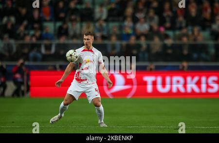 Warschau, Pologne. 02nd novembre 2022. Football: Ligue des Champions, Groupe de scène, Groupe F, Matchday 6 Shakhtyor Donetsk - RB Leipzig au stade Wojska Polskiego. Le joueur de Leipzig Willi Orban sur le ballon. Credit: Jan Woitas/dpa/Alay Live News Banque D'Images