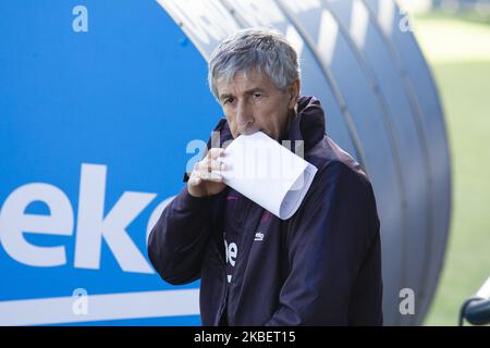 Quique Sébastien entraîneur du FC Barcelone lors de la session de formation du FC Barcelone avec le nouvel entraîneur Quique Sébastien à Ciutat Esportiva Joan Gamper sur 18 janvier 2020 à Barcelone, Espagne. (Photo par Xavier Bonilla/NurPhoto) Banque D'Images