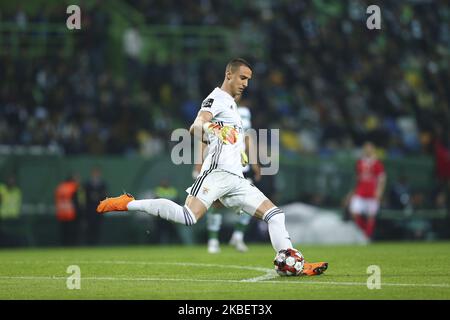 SL Benfica gardien de but Odyssas Vlachodimos en action pendant le match de la Premier League 2019/20 entre Sporting CP et SL Benfica, au stade Alvalade de Lisbonne sur 17 janvier 2019. (Photo de Paulo Nascimento/NurPhoto) Banque D'Images