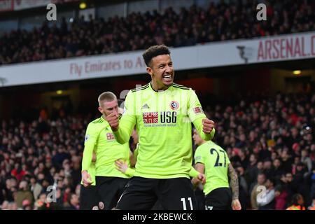 Callum Robinson, le buteur irlandais de Sheffield United né en Angleterre, célèbre après que le milieu de terrain écossais de Sheffield United John Fleck (unot in Picture) ait marqué le but égalisateur lors du match de la Premier League entre Arsenal FC et Sheffield United au stade Emirates de 18 janvier 2020 à Londres, au Royaume-Uni. (Photo par MI News/NurPhoto) Banque D'Images