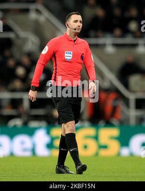 Arbitre Chris Kavanagh lors du match de la Premier League entre Newcastle United et Chelsea à St. James's Park, Newcastle, le samedi 18th janvier 2020. (Photo de Mark Fletcher/MI News/NurPhoto) Banque D'Images