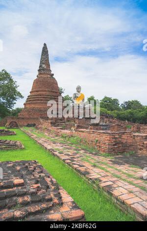 Magnifique paysage à Wat Lokayasutharam, Ayutthaya, Thaïlande. Un site d'Ayutthaya, site classé au patrimoine mondial de l'UNESCO. Banque D'Images