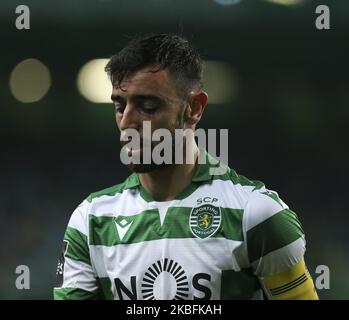 Milieu de terrain du CP sportif Bruno Fernandes lors du match de la Premier League 2019/20 entre le CP sportif et le CS Maritimo, au stade Alvalade de Lisbonne sur 27 janvier 2019. (Photo de Paulo Nascimento/NurPhoto) Banque D'Images