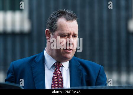 Le secrétaire parlementaire du Trésor (whip en chef), Mark Spencer, quitte Downing Street dans le centre de Londres. Le Premier ministre Boris Johnson présidera aujourd’hui la réunion du Conseil national de sécurité pour finaliser la décision sur le rôle de la société chinoise de technologie Huawei dans la construction du réseau numérique britannique 5G le 28 janvier 2020 à Londres, en Angleterre. (Photo de Wiktor Szymanowicz/NurPhoto) Banque D'Images