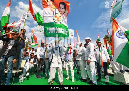 Jaipur : les partisans de Rahul Gandhi, ancien président de l'UPA et chef du Congrès, lors du « Yuva Akrosh Rally » à Jaipur, Rajasthan, Inde, janvier 28,2020. (Photo de Vishal Bhatnagar/NurPhoto) Banque D'Images